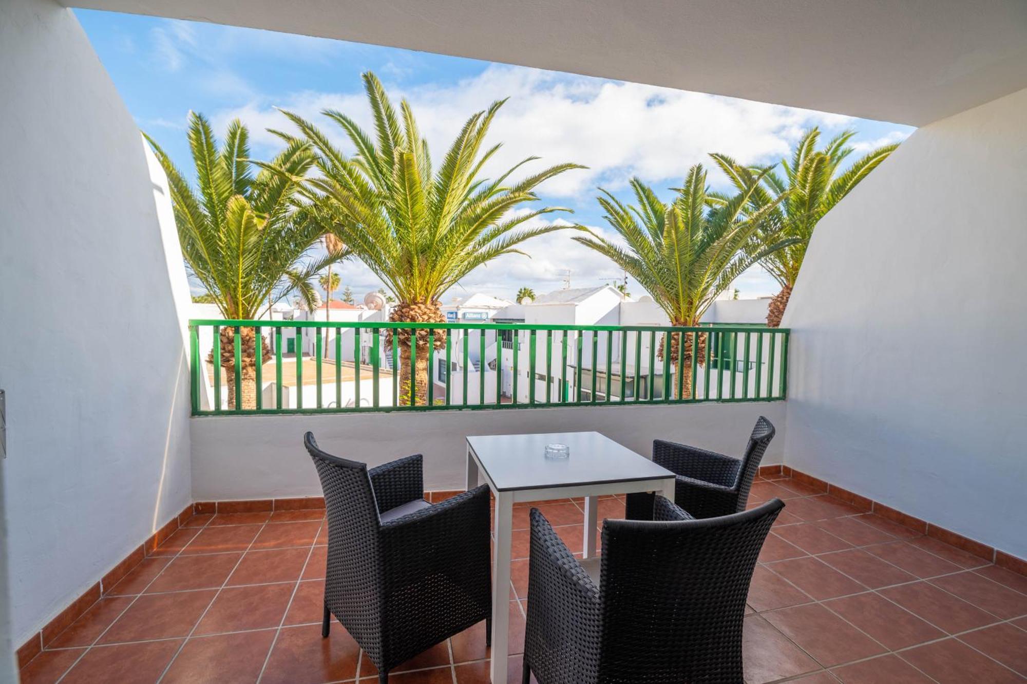 Apartamentos La Penita Puerto del Carmen  Bagian luar foto